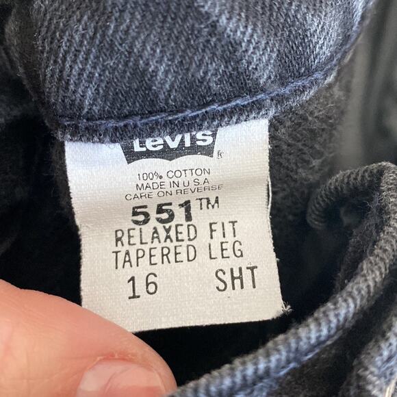 Vintage Levi’s 551 1995 Relxed fit Tapered Leg Jean 16 - Picture 5 of 11